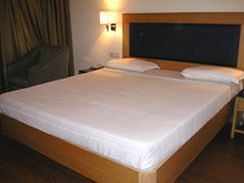 Rukmini Riviera Otel Haydarabad Dış mekan fotoğraf