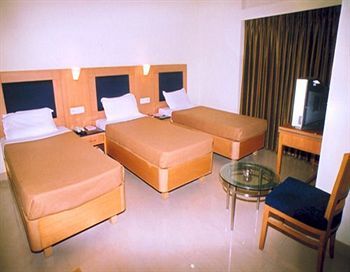 Rukmini Riviera Otel Haydarabad Dış mekan fotoğraf